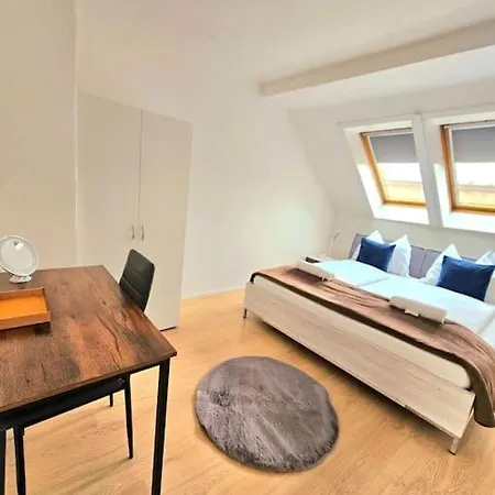 Apartament Bird 14 *