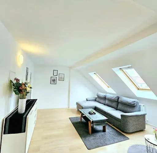 Bird 14 Klagenfurt am Woerthersee